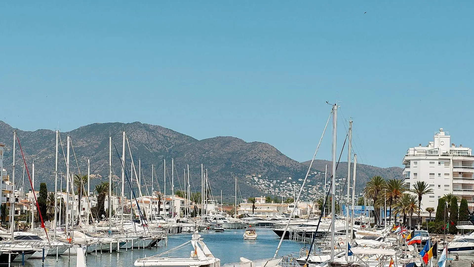 Welcs Apartamento 263 Emp Con Vistas Al Canal Empuriabrava 0*,  İspanya
