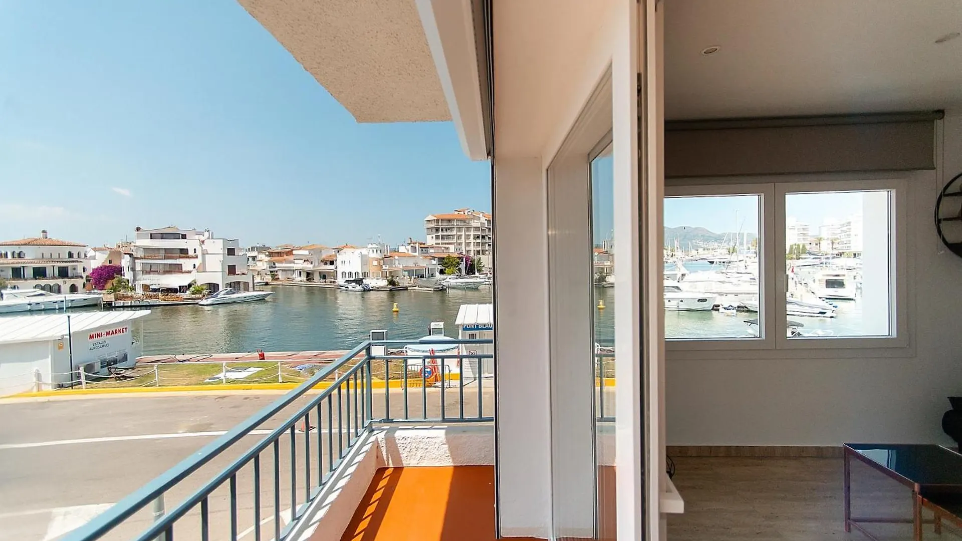 Welcs Apartamento 263 Emp Con Vistas Al Canal Empuriabrava