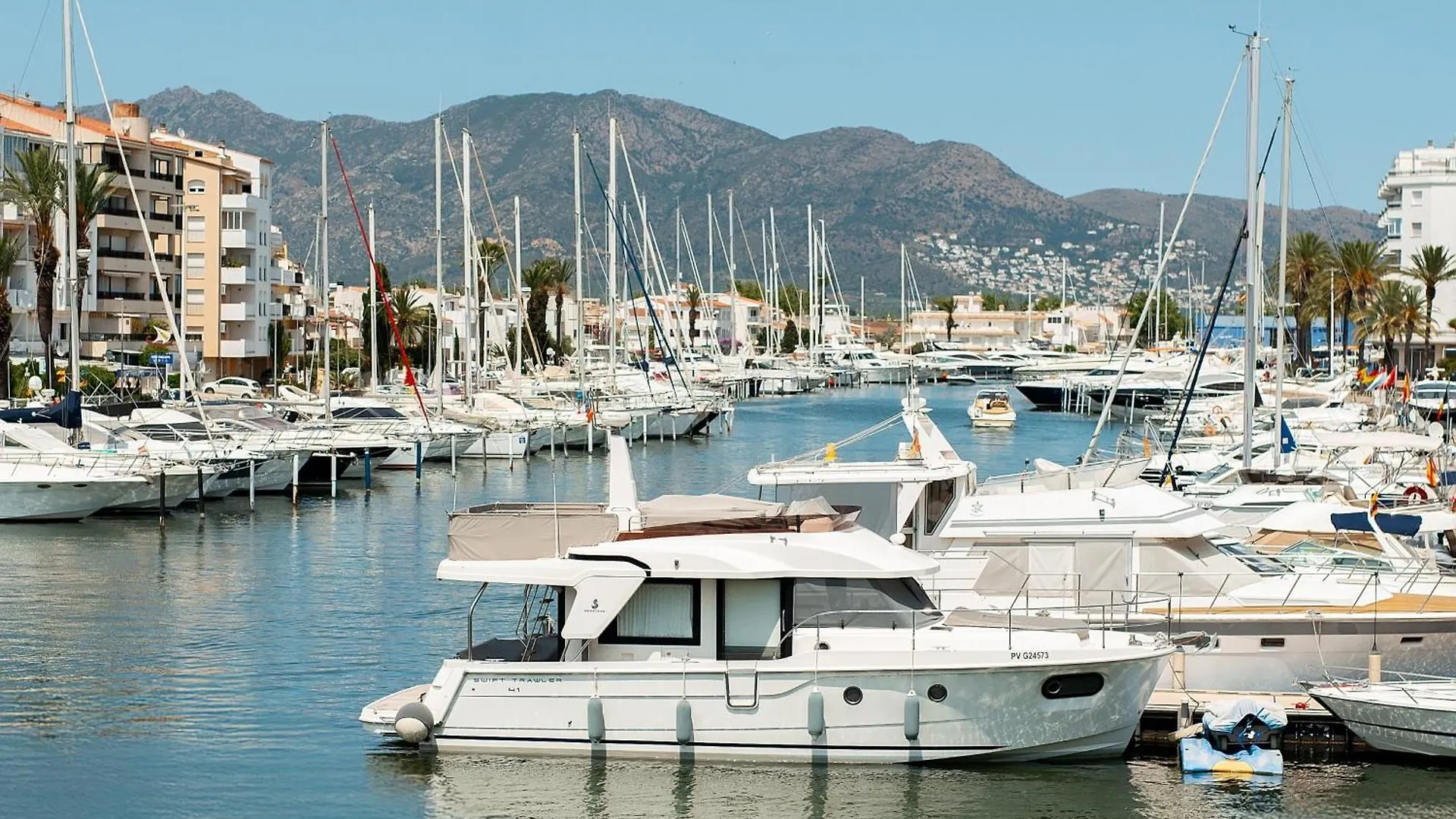 Welcs Apartamento 263 Emp Con Vistas Al Canal Empuriabrava 0*,